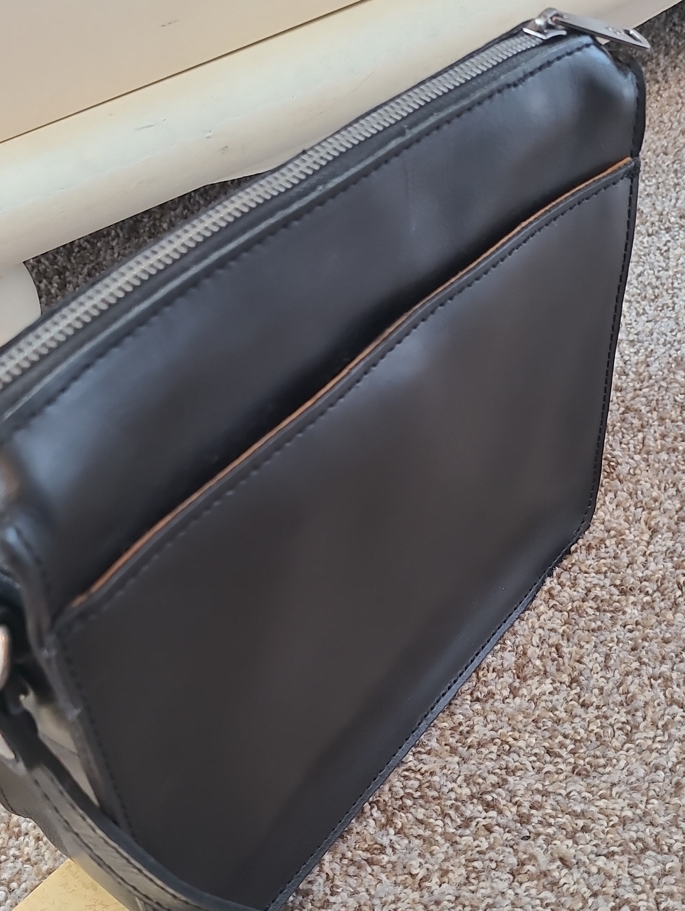 Patricia Nash Black Leather Crossbody Bag - Picture 4 of 7